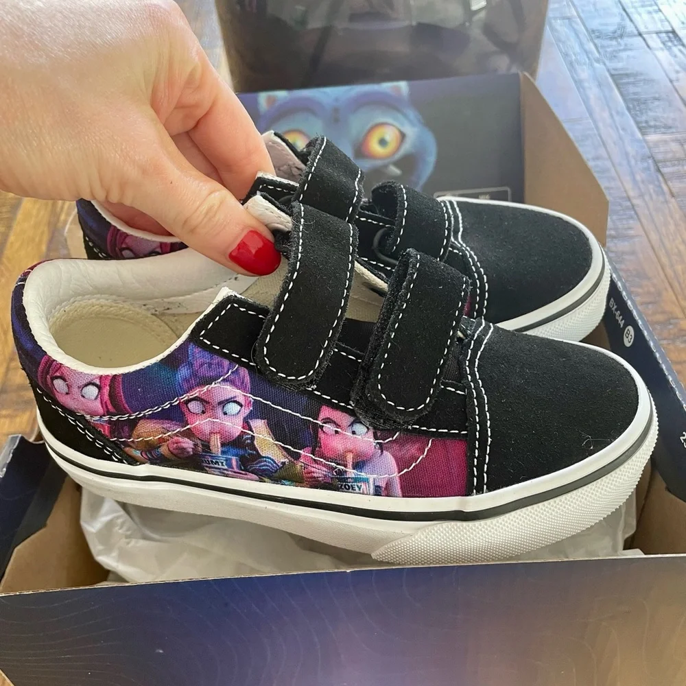 K-pop demon hunters vans - Picture 2 of 7